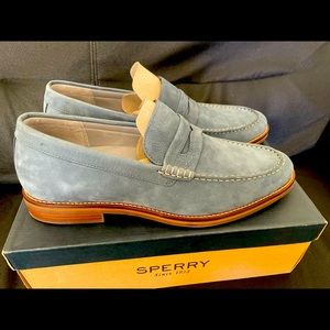 Sperry Gold Cup Loafers